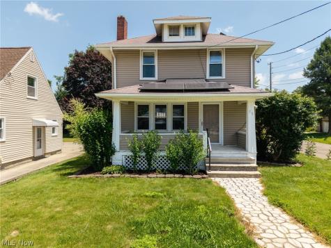 33 Pfeiffer Avenue Akron OH 44312