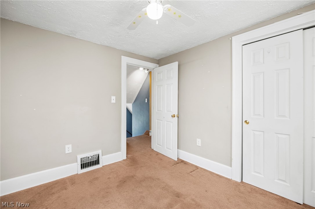 33 Pfeiffer Avenue Akron OH 44312