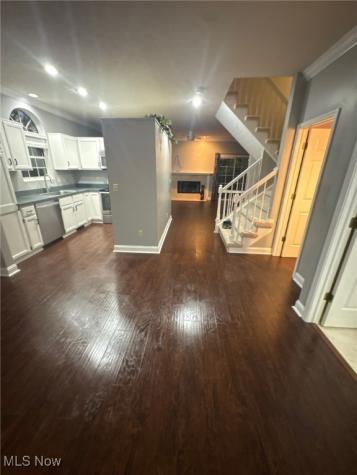 23155 Wainwright Terrace Olmsted Falls OH 44138