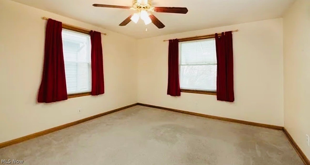 2176 10th Street SW Akron OH 44314