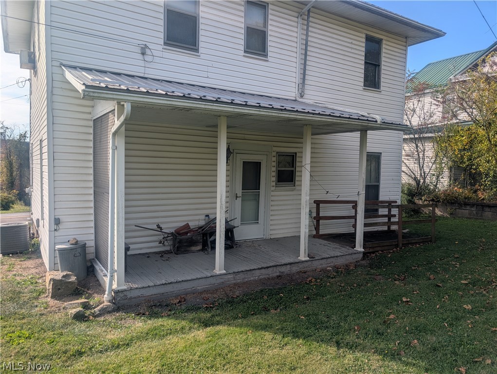 108 High Street Freeport OH 43973