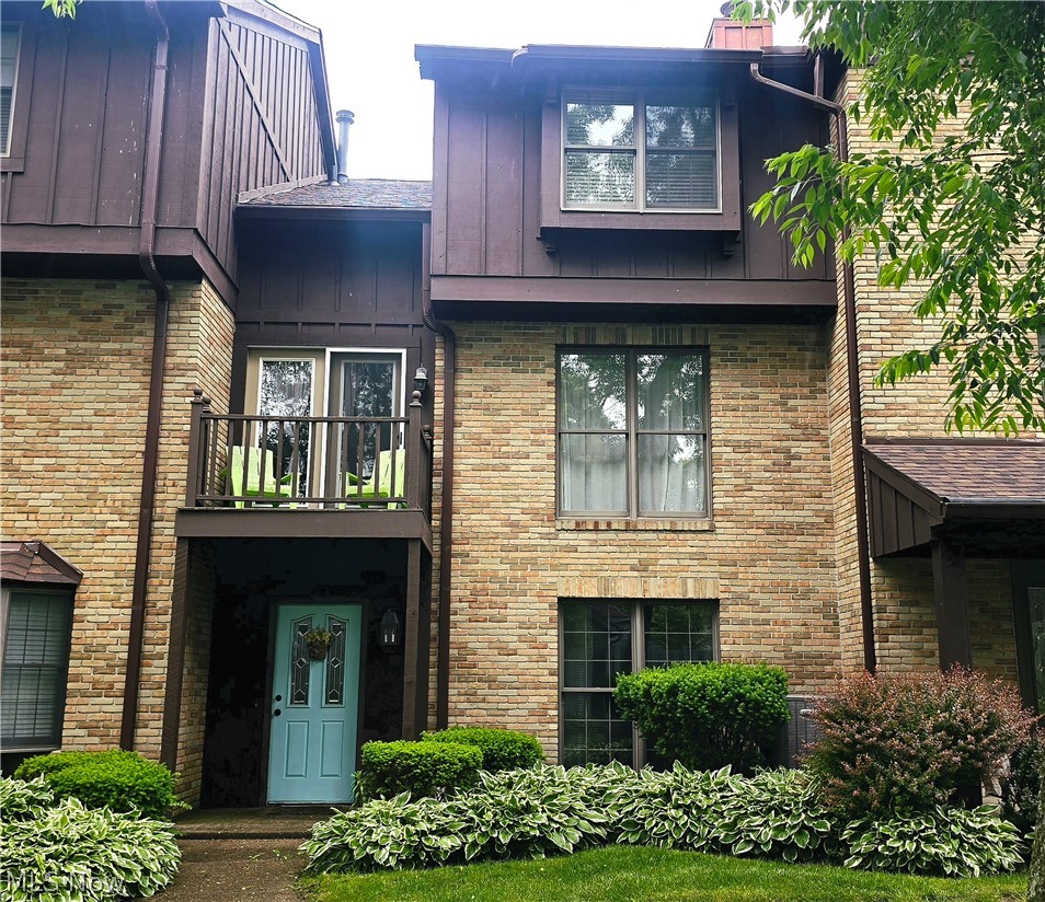 15 Acorn Lane Coshocton OH 43812