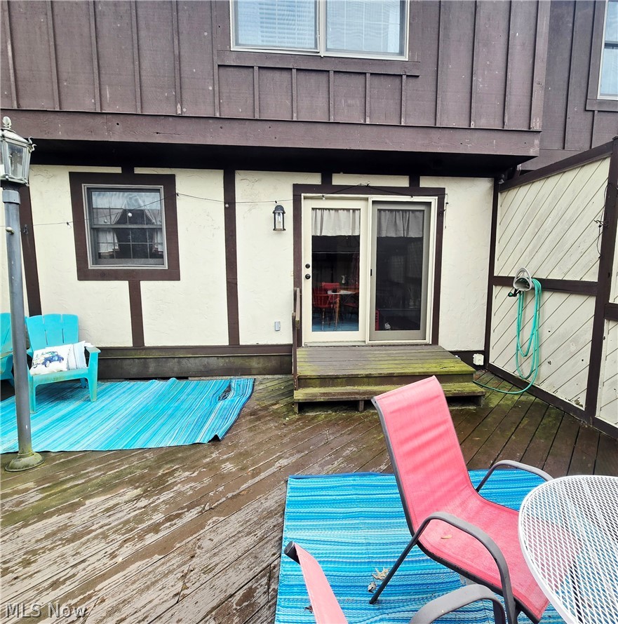 15 Acorn Lane Coshocton OH 43812