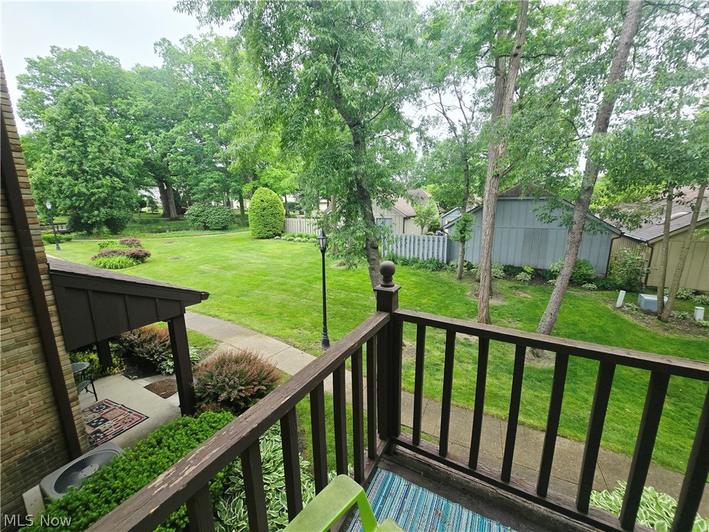 15 Acorn Lane Coshocton OH 43812