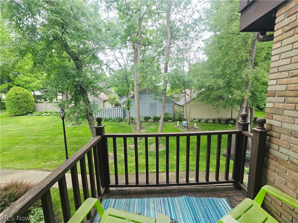 15 Acorn Lane Coshocton OH 43812