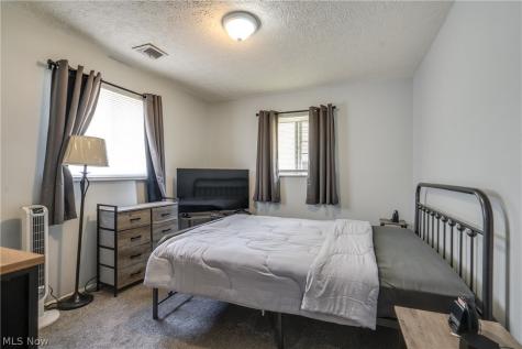1022 Merton Avenue Akron OH 44306
