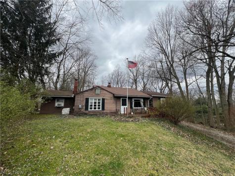 241 Parker Lane Tallmadge OH 44278