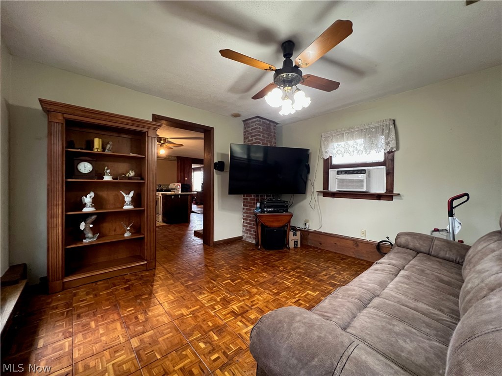 241 Parker Lane Tallmadge OH 44278