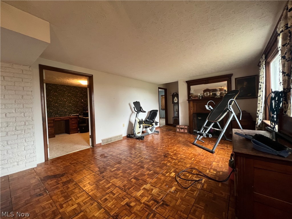 241 Parker Lane Tallmadge OH 44278