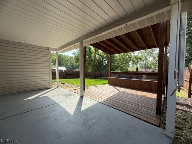 7930 3rd Street Masury OH 44438