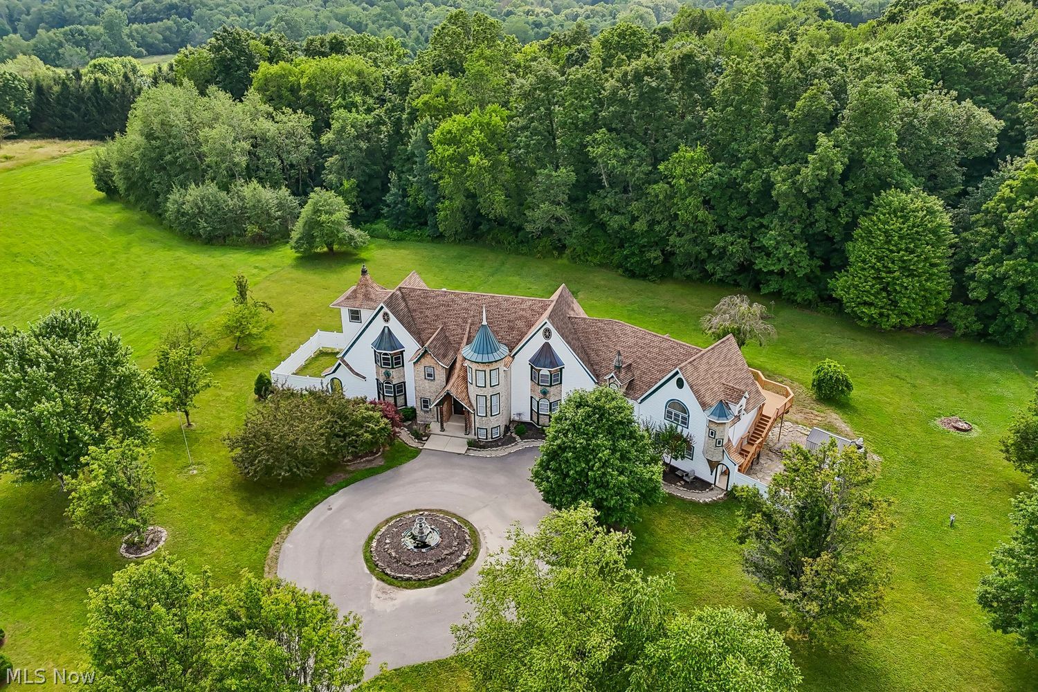 16040 Rapids Road Burton OH 44021
