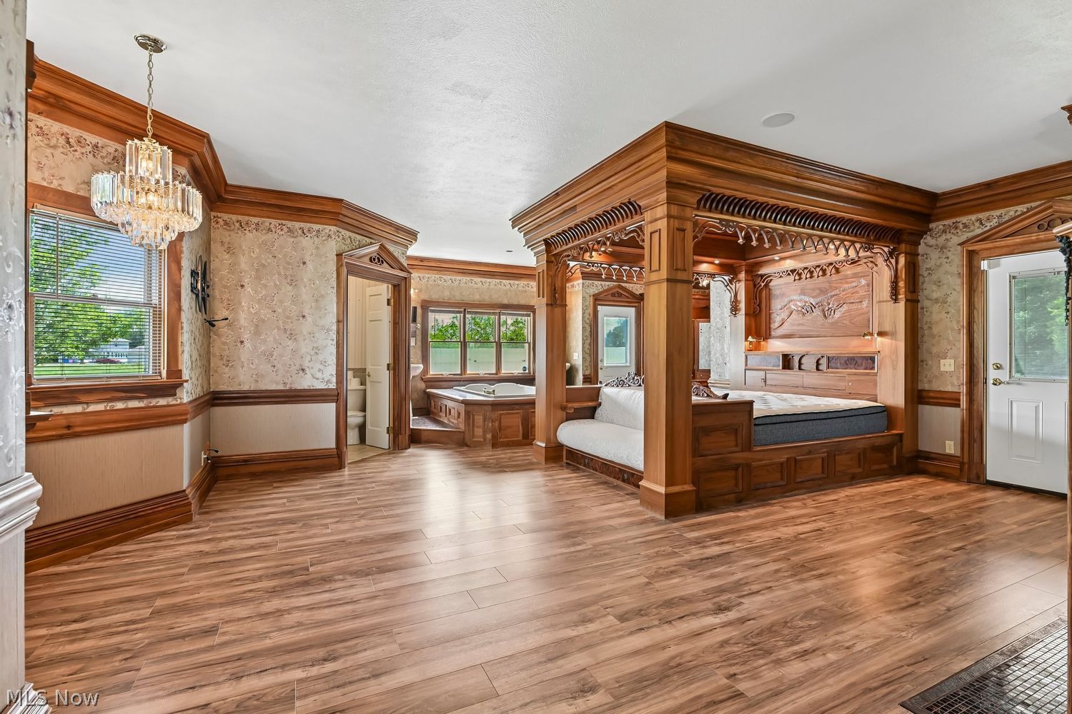16040 Rapids Road Burton OH 44021