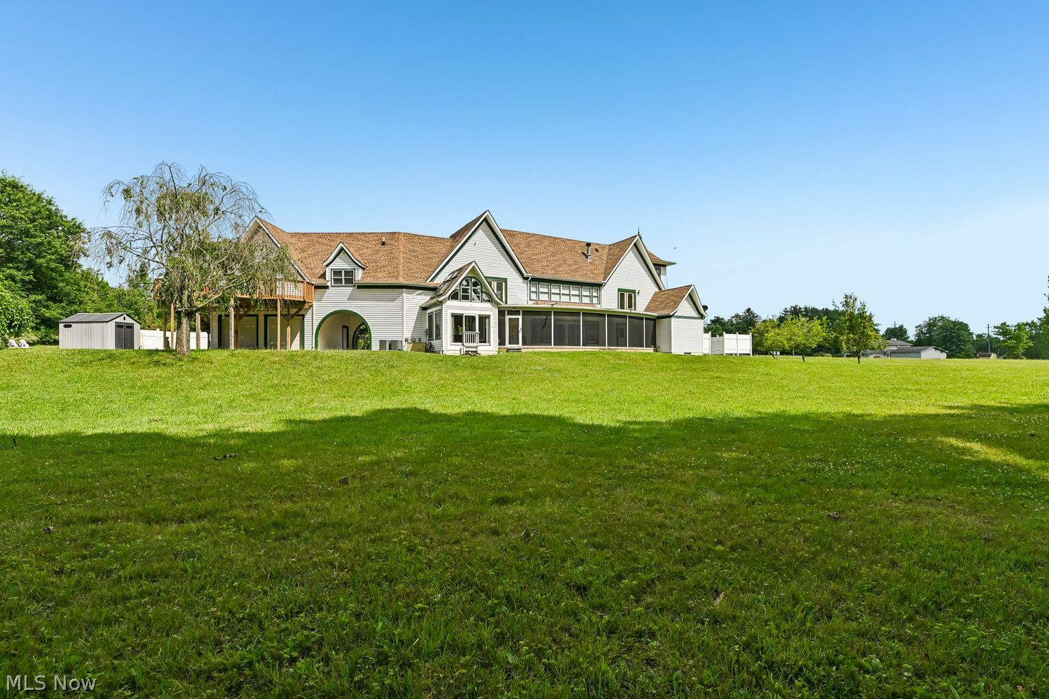 16040 Rapids Road Burton OH 44021