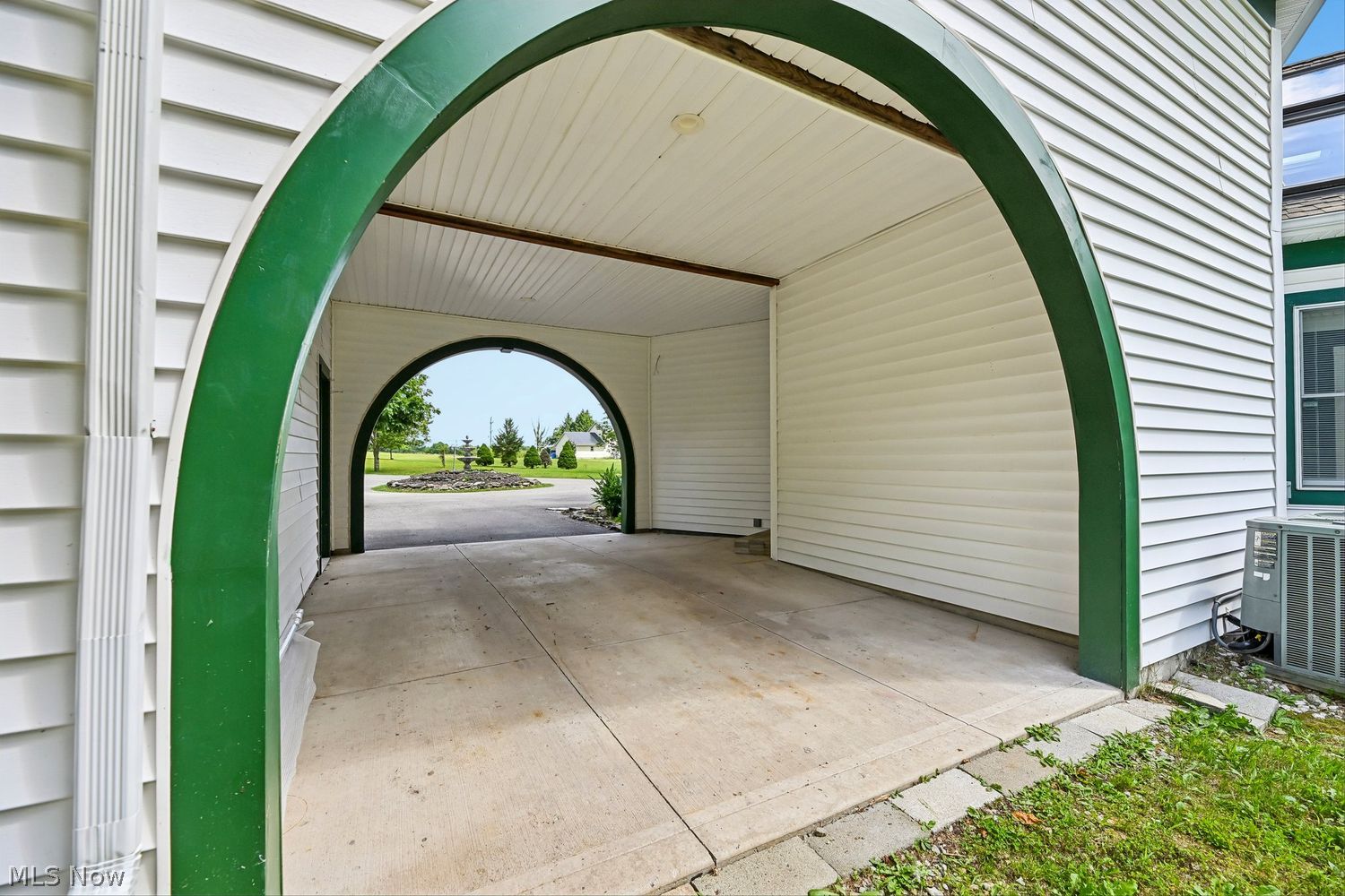 16040 Rapids Road Burton OH 44021