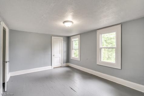 1225 Nestor Avenue Akron OH 44314