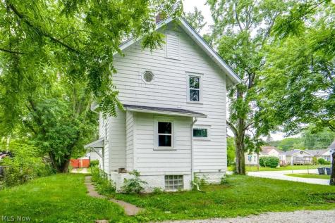 1225 Nestor Avenue Akron OH 44314