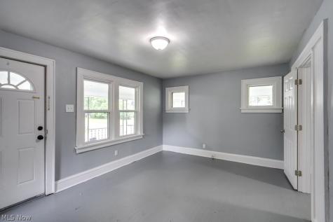 1225 Nestor Avenue Akron OH 44314