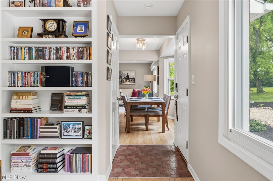 6848 Rosemont Drive Brecksville OH 44141