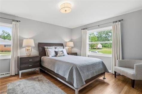 6848 Rosemont Drive Brecksville OH 44141