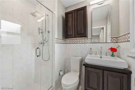 6848 Rosemont Drive Brecksville OH 44141