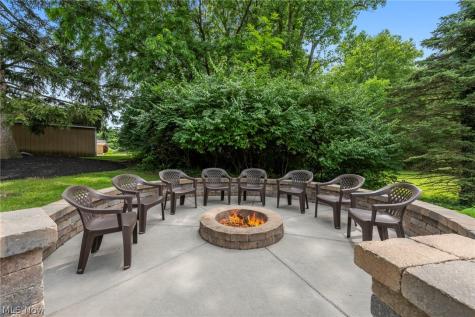 6848 Rosemont Drive Brecksville OH 44141