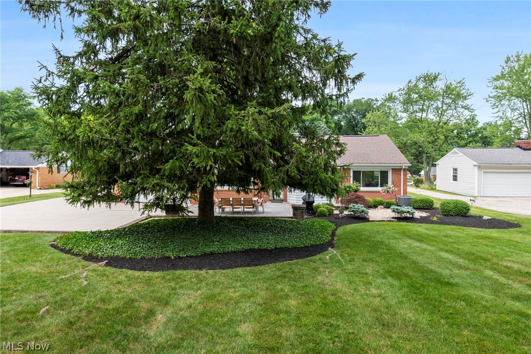 6848 Rosemont Drive Brecksville OH 44141