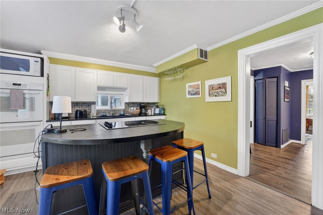 2078 W 41st Street Cleveland OH 44113