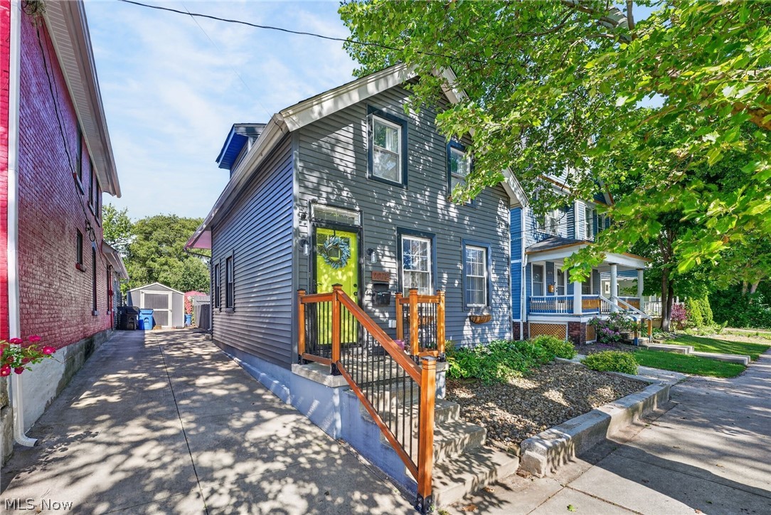 2078 W 41st Street Cleveland OH 44113