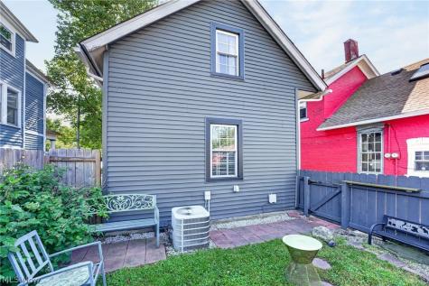 2078 W 41st Street Cleveland OH 44113