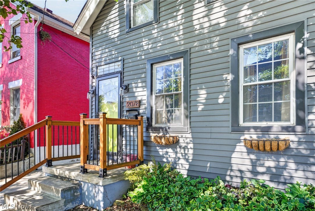 2078 W 41st Street Cleveland OH 44113