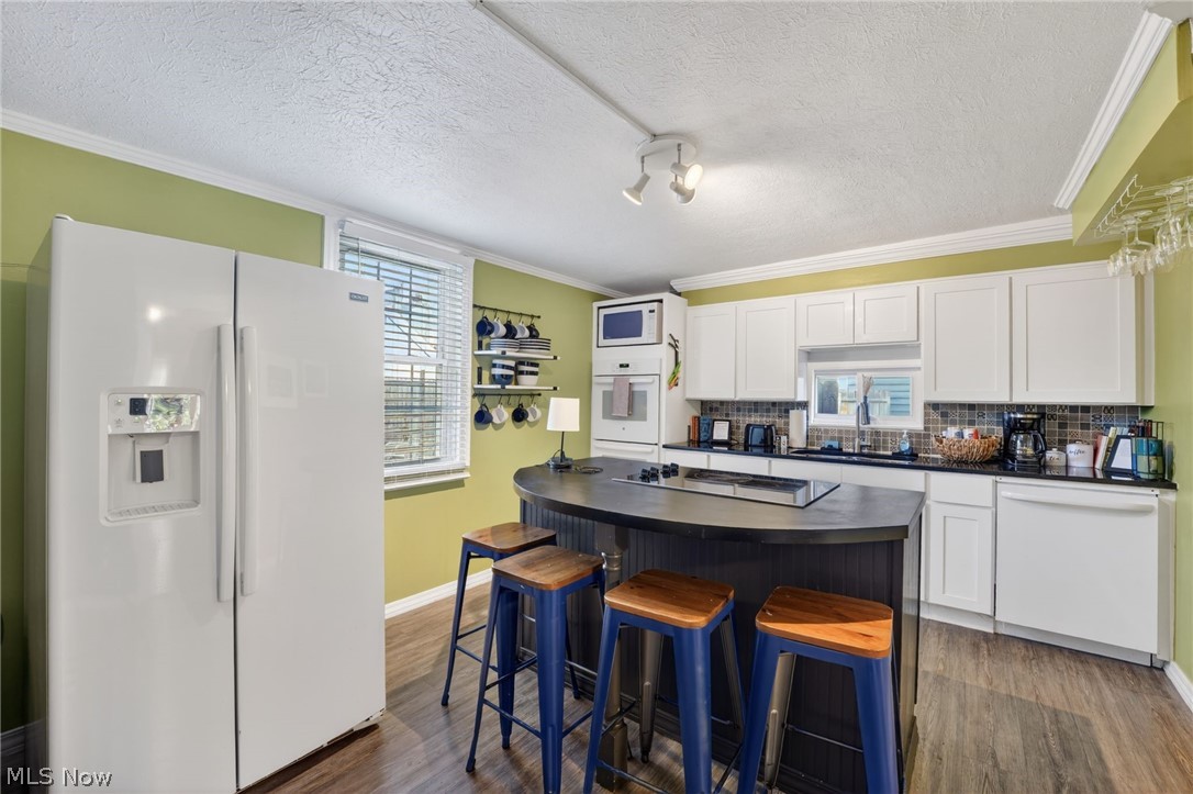 2078 W 41st Street Cleveland OH 44113