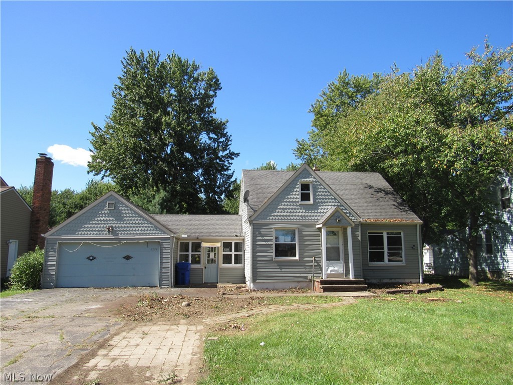 6224 Engle Road Brook Park OH 44142