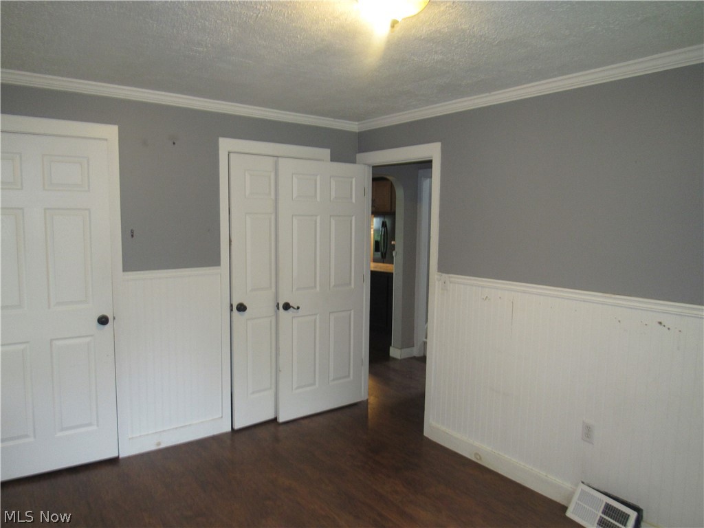6224 Engle Road Brook Park OH 44142