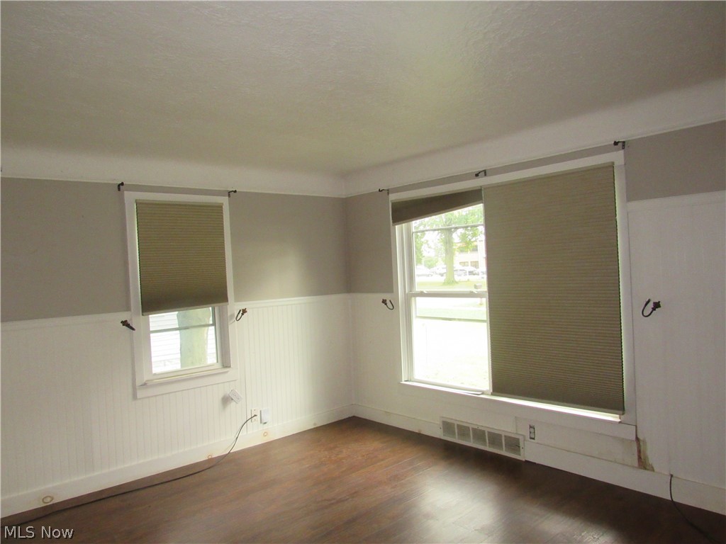 6224 Engle Road Brook Park OH 44142