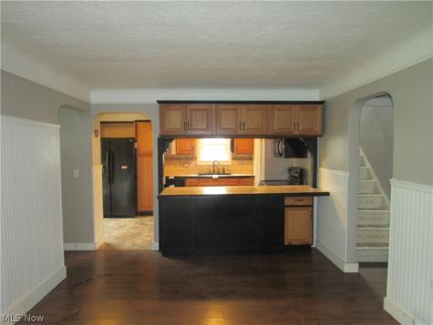 6224 Engle Road Brook Park OH 44142