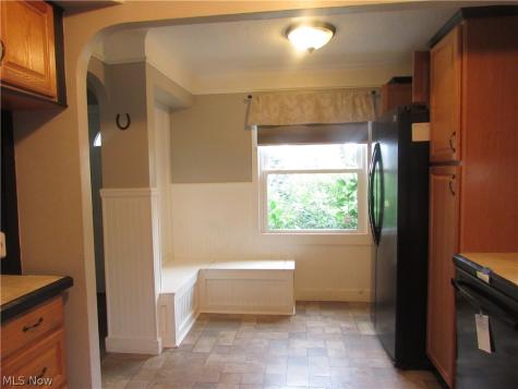 6224 Engle Road Brook Park OH 44142