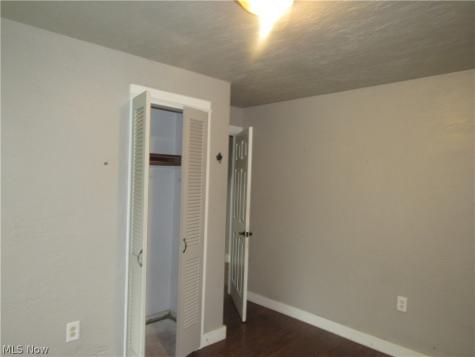 6224 Engle Road Brook Park OH 44142