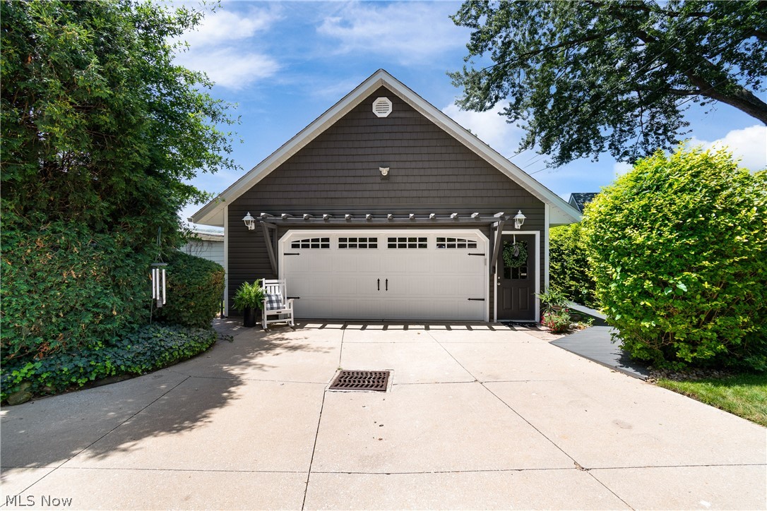 3364 S Main Akron OH 44319