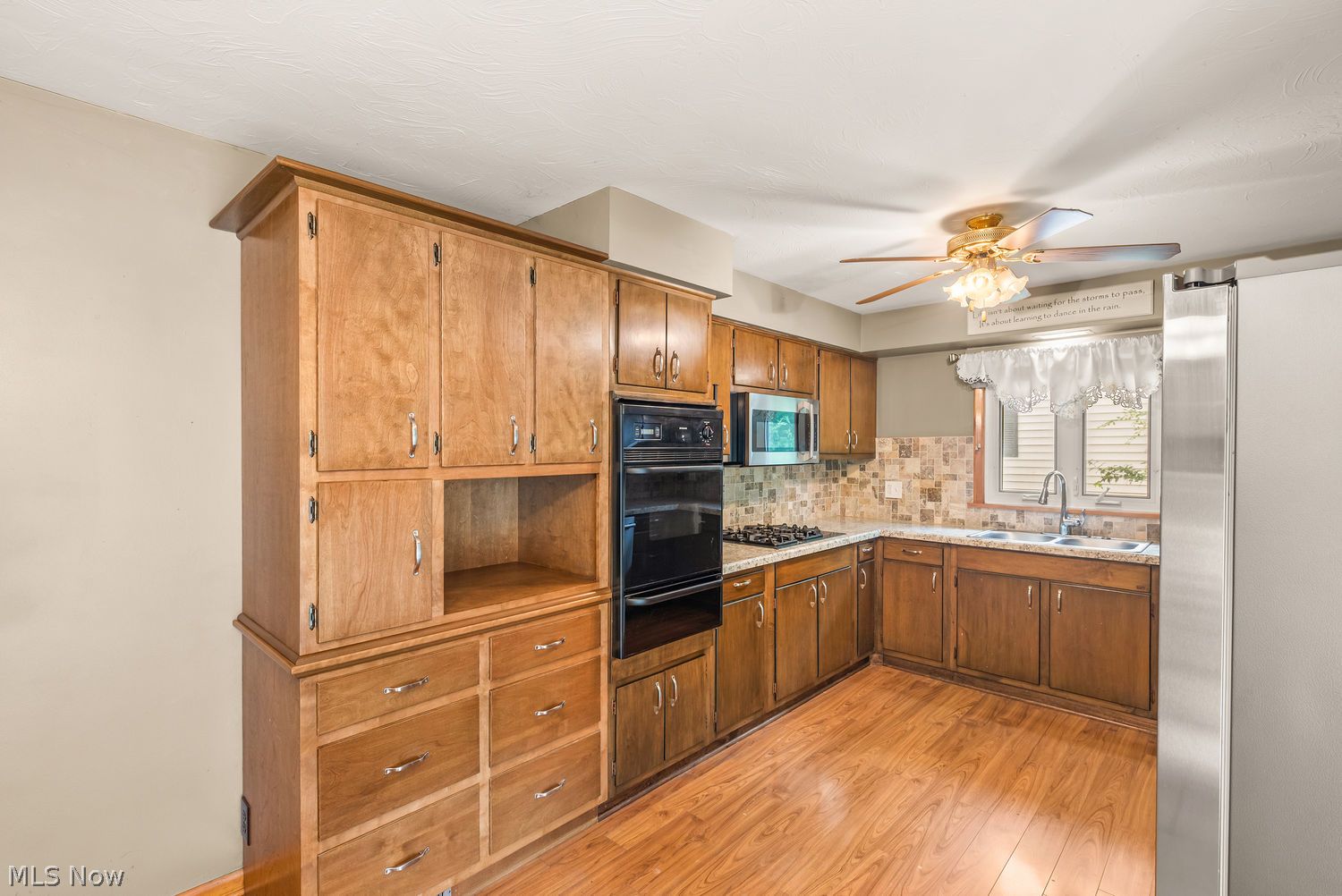447 Stafford Drive Elyria OH 44035