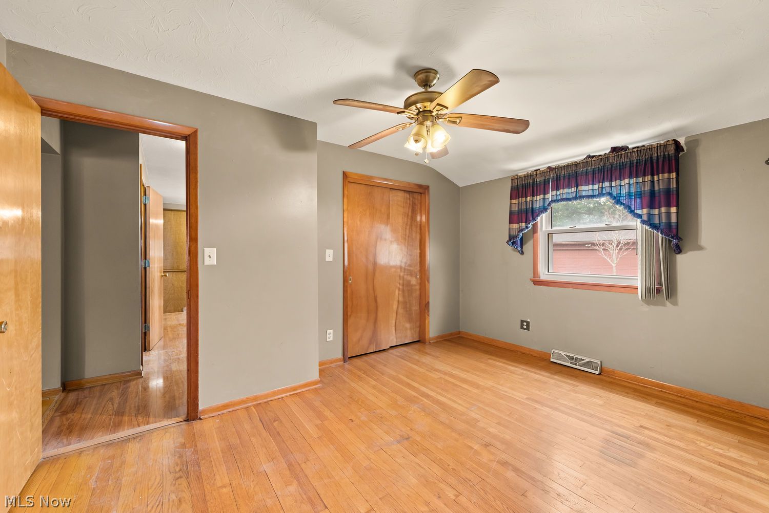 447 Stafford Drive Elyria OH 44035