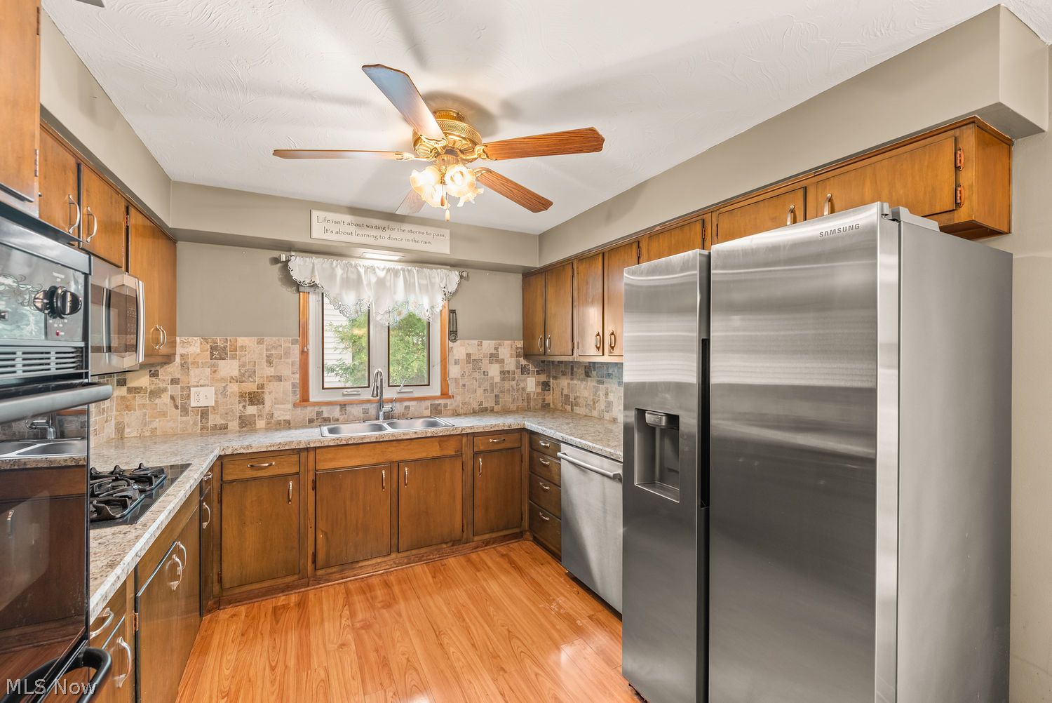 447 Stafford Drive Elyria OH 44035