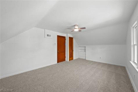 5601 Archmere Avenue Cleveland OH 44144