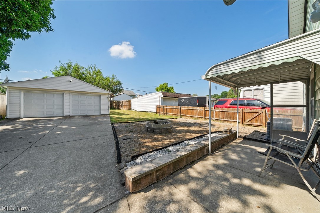 5601 Archmere Avenue Cleveland OH 44144