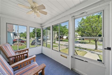 5601 Archmere Avenue Cleveland OH 44144