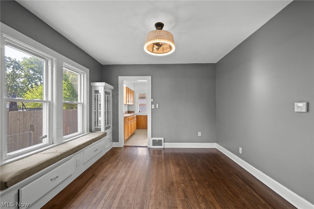 5601 Archmere Avenue Cleveland OH 44144