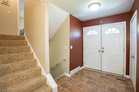 26281 Hickory Lane Olmsted Falls OH 44138