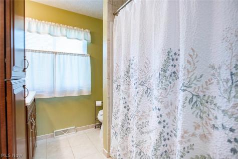 26281 Hickory Lane Olmsted Falls OH 44138