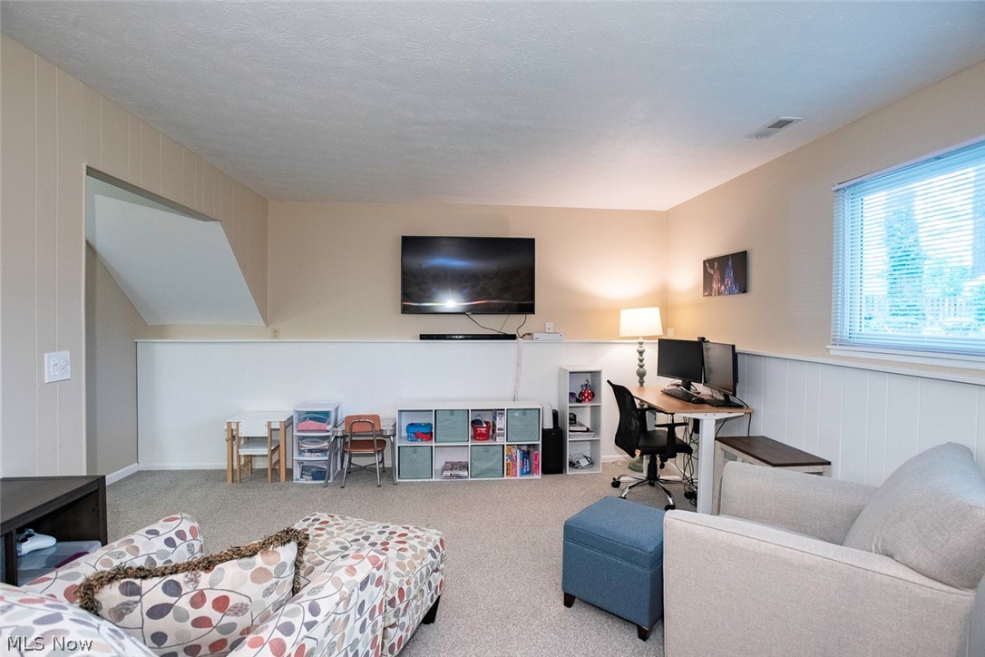 26281 Hickory Lane Olmsted Falls OH 44138