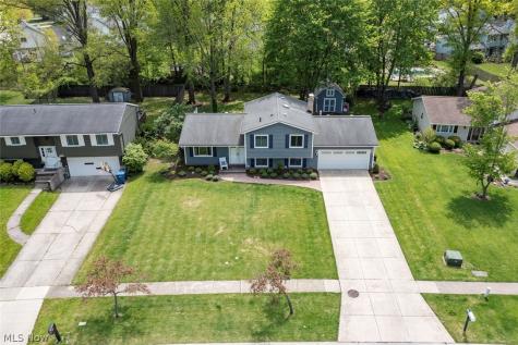 26281 Hickory Lane Olmsted Falls OH 44138
