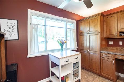 26281 Hickory Lane Olmsted Falls OH 44138